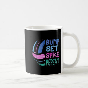Spiket Upprepa blå Lila för Girls volleyball-uppsä Kaffemugg
