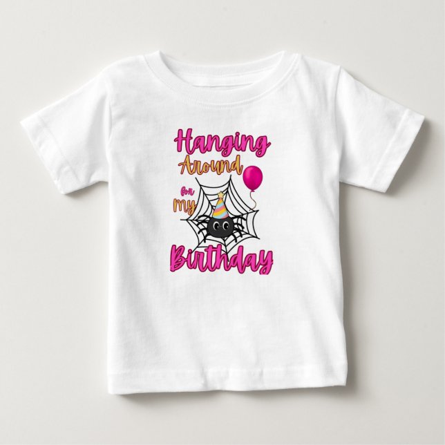 Spindel runt för min födelsedag Halloween T-Shirt (Framsida)