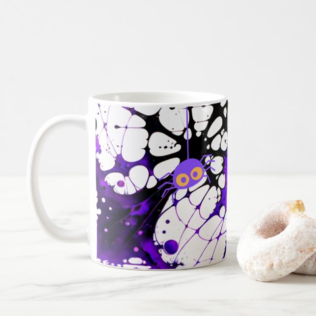 Spindelnät Black och Lila Halloween Mugg (Med munk)
