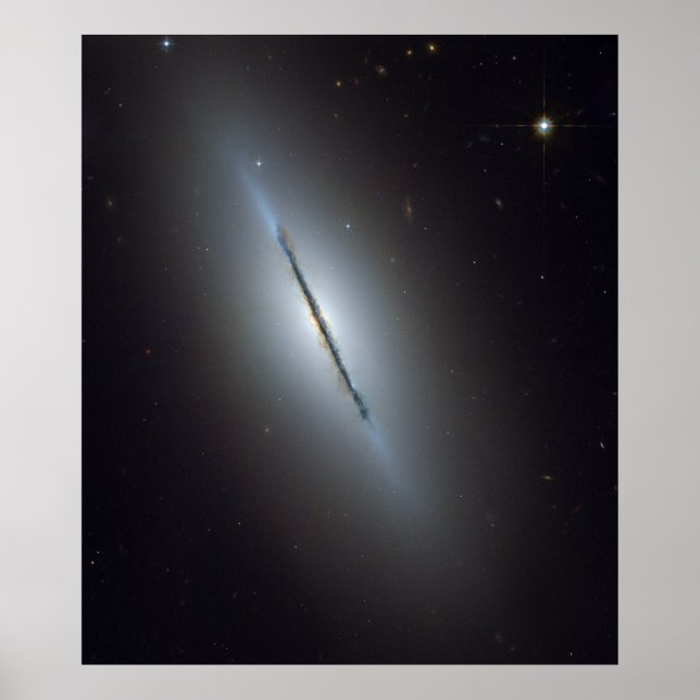Spindle Galaxy NGC 5866 Messier 102 Poster (Framsidan)
