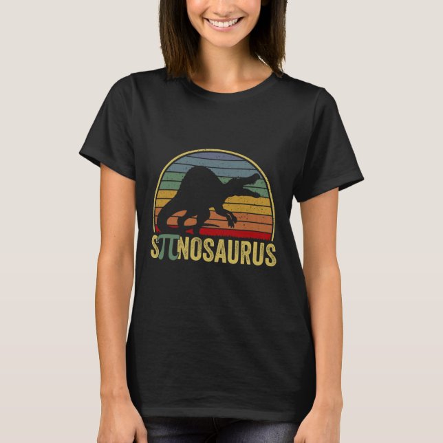Spinosaurus - Dinosaur Pi-dagen Rollig Math Skämt  T Shirt (Framsida)