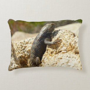 Spiny Lizard med gult vid Joshua Träd Prydnadskudde