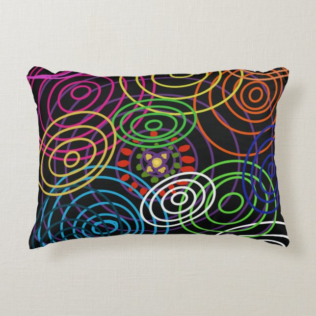 SPIRAL CUSHION PRYDNADSKUDDE (Framsidan)