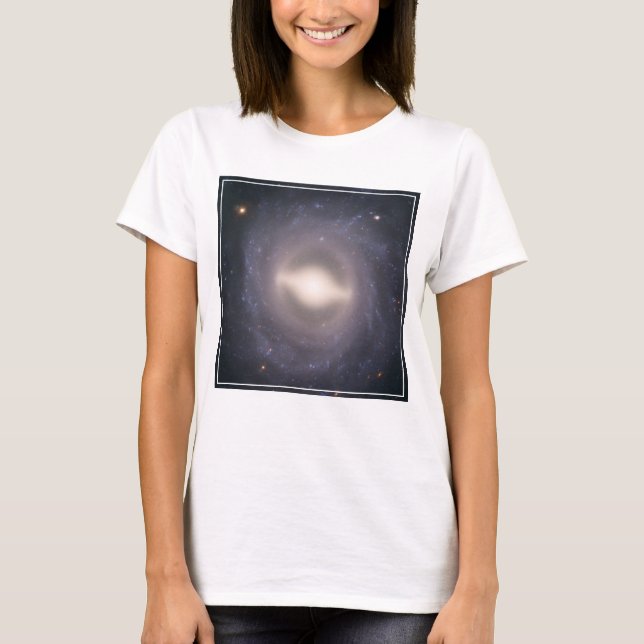 Spiral Galaxy Ngc 1015. T Shirt (Framsida)