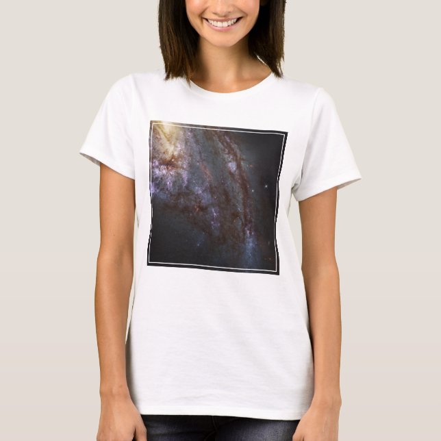 Spiral Galaxy Ngc 3627. T Shirt (Framsida)