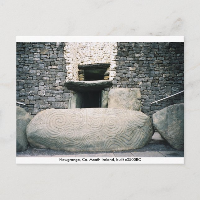Spiral-symboler, kantsten, Newgrange, Irland Vykort (Framsida)