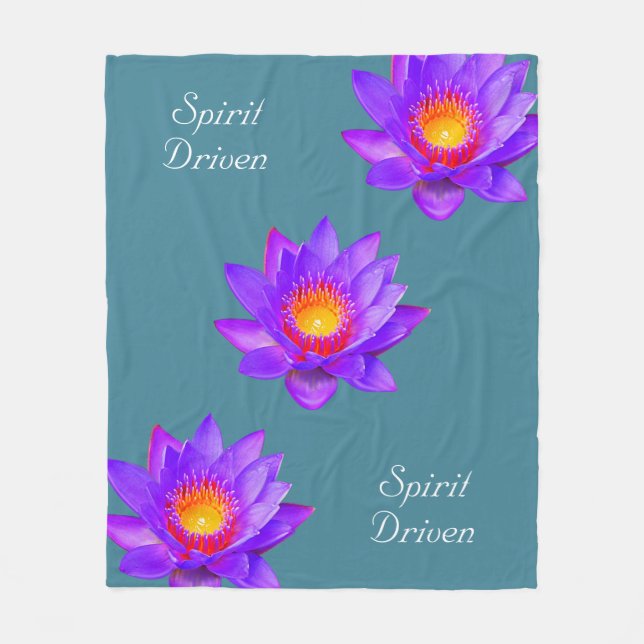 Spirit Driven Lotus Flowers on Bluish Teal Fleecefilt (Framsidan)