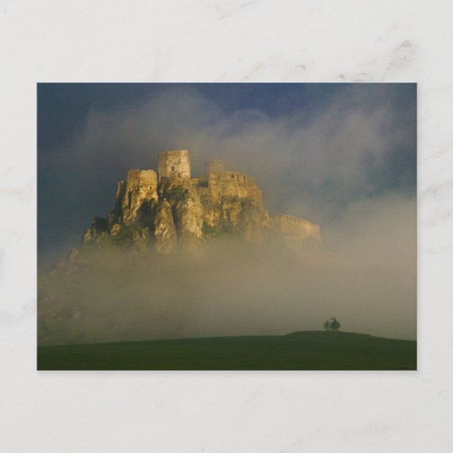 Spissky hrad in mist, Slovakien 2 Vykort (Framsida)