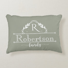 Split Monogram Family Name Dusty Sage Frame Prydnadskudde