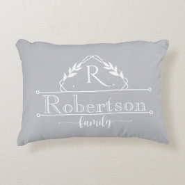Split Monogram Family Name Silver Grey Frame Prydnadskudde