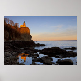 Split Rock Lighthouse vid solnedgång nära Two Poster