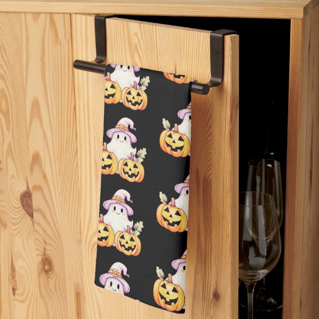 Spök lila häxhatt pumpor mönster Halloween Kökshandduk (Thirds Fold)