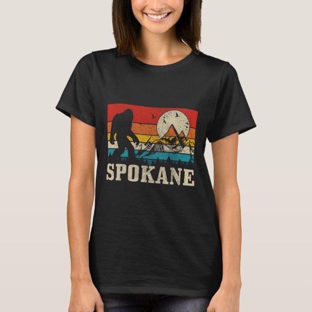 Spokane Washington Bigfoot Vintage Mountain Hunter T Shirt (Framsida)