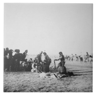 Spökedansen, South Dakota, 1890 (b-/wfotoet) Kakelplatta