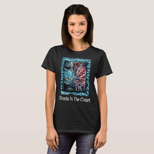 Spöken i garderoben tee shirt (Hel framsida)