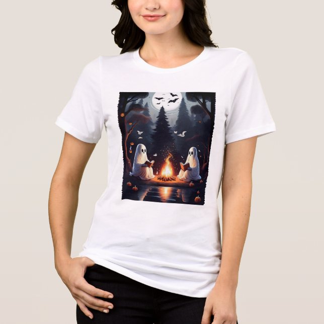 Spöken Läsning av Campfire Halloween T-Shirt - (Framsida)