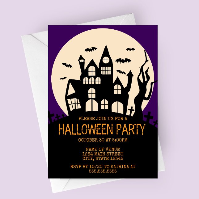 Spökhus på en kulle Halloweenfest Inbjudningar (Haunted House on a Hill with Purple Sky Halloween Party Invitation)