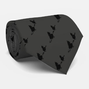 spöklika flyghäxor på broomsticks halloween slips
