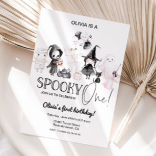 Spookera en rosa halloween-inbjudan första födelse inbjudningar