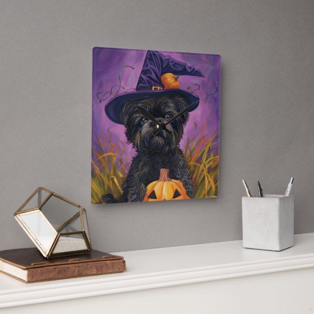 Spooky Affenpinscher Halloween Witch och Pumpkin Fyrkantig Klocka (Kontor)
