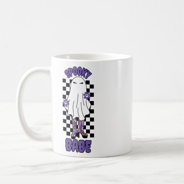 "Spooky Babe" Woman Halloween Ghost Retro Lila Kaffemugg (Vänster)