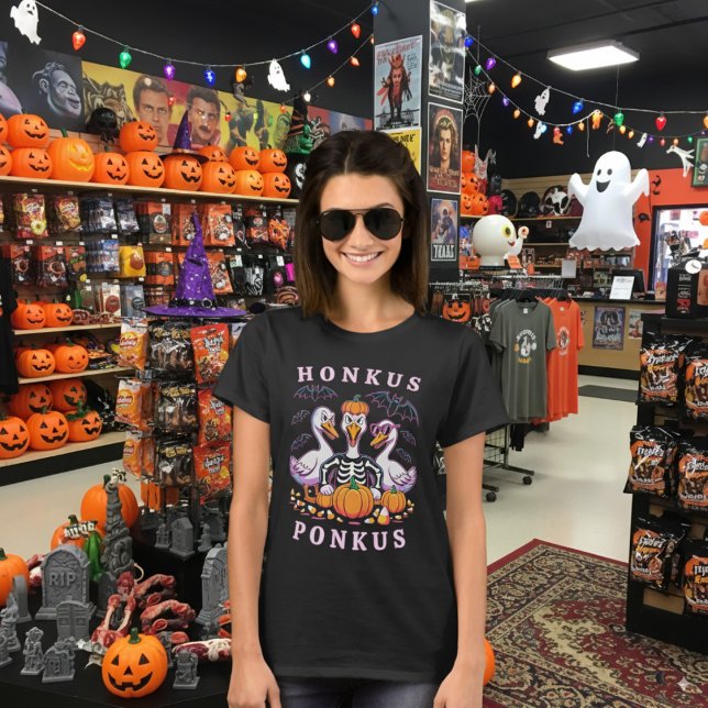 Spooky Black Funny Goose Pumpkin Halloween Graphic T Shirt (Skapare uppladdad)