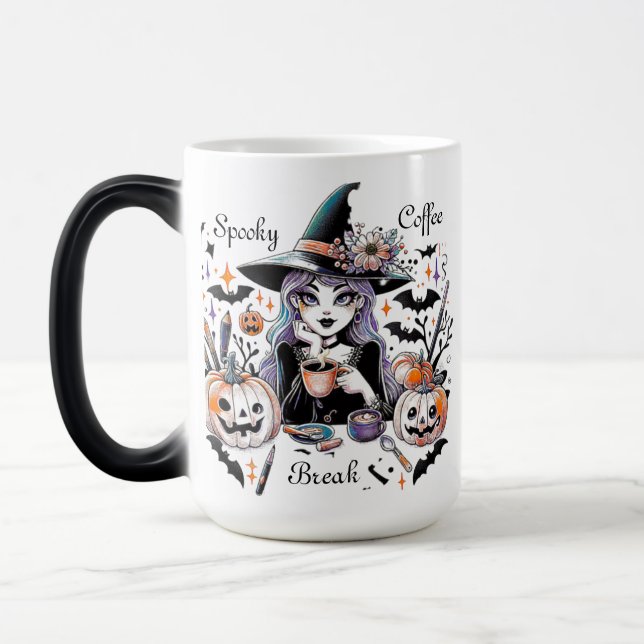 Spooky Coffee Break Halloween Witch Magisk Mugg (Vänster)