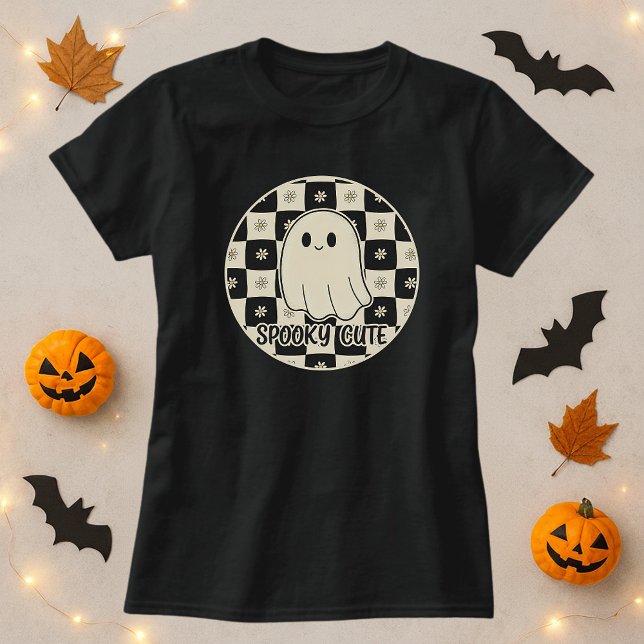 Spooky Cute Ghost Checkerboard T Shirt (Skapare uppladdad)