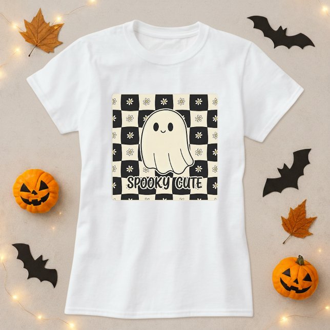 Spooky Cute Ghost Gift T Shirt (Skapare uppladdad)