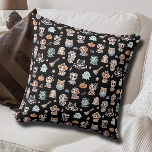 Spooky Cute Halloween Kudde (Skapare uppladdad)