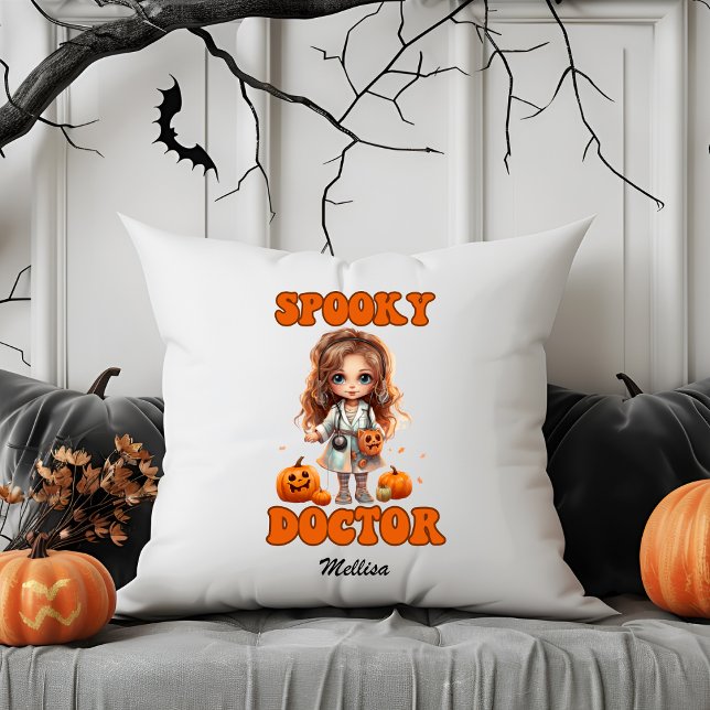 Spooky Doktor Personlig Namn Halloween Gift Kudde (Skapare uppladdad)