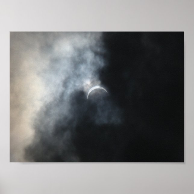 Spooky Eclipse Storm Clouds 2017 Poster (Framsidan)