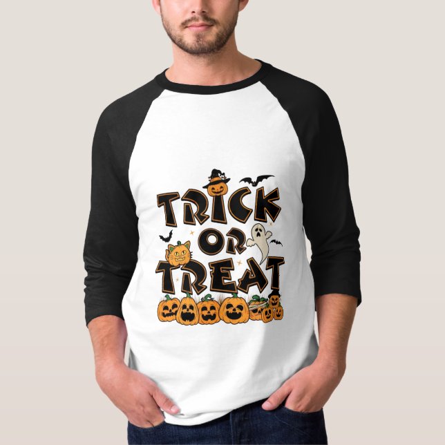 Spooky Halloween Bus eller godis T Shirt (Framsida)