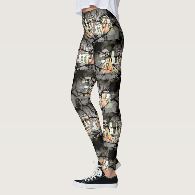 Spooky Halloween Decor Leggings (Vänster)