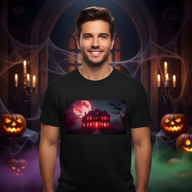 Spooky Halloween Haunted House Design T Shirt (Skapare uppladdad)