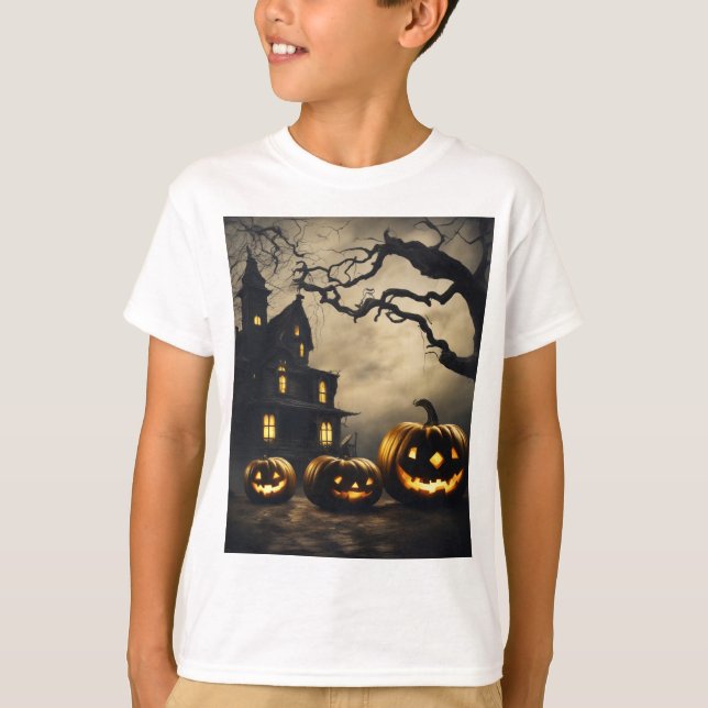 Spooky Halloween Mansion 🦹 med Jack-o'-Lanternor T Shirt (Framsida)