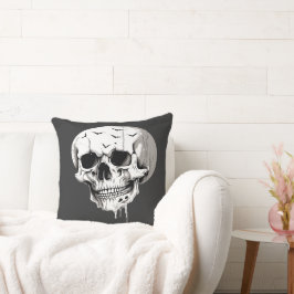 Spooky Halloween Melting Cranium With Bat Imagery  Kudde