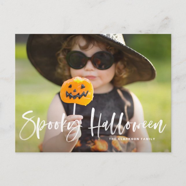 Spooky Halloween-pensel Lettering Photo Halloween Vykort (Framsida)