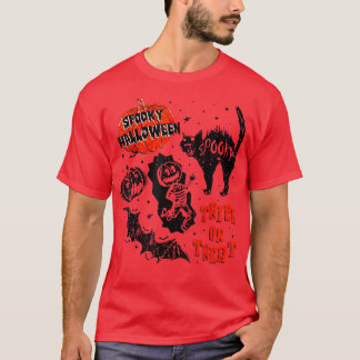 Spooky Halloween Trick Or Treat Pumpkin skeleton C T Shirt
