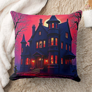 Spooky Haunted House på Dusk Design Kudde
