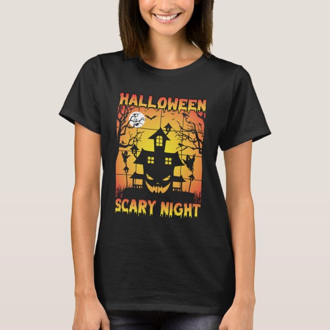 Spooky Haunted Pumpkin Halloween Graphic T Shirt (Framsida)