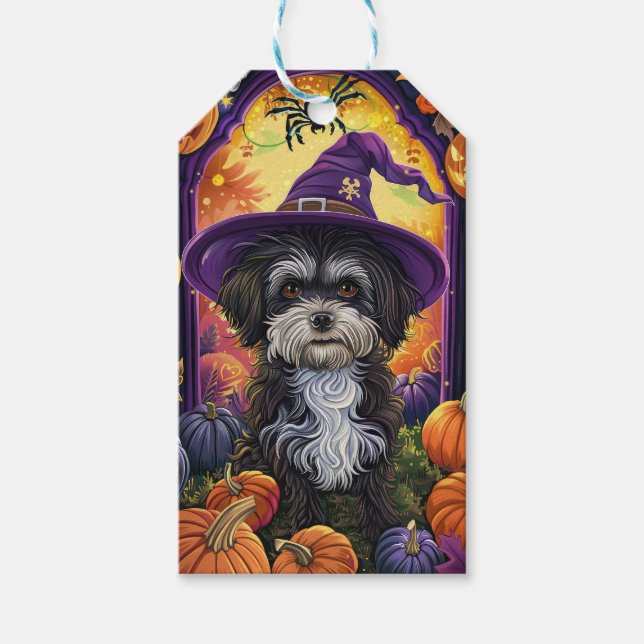 Spooky Havanese Hund Halloween Witch and Pumpkin Presentetikett (Framsidan)