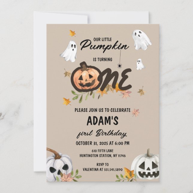 Spooky Little Pumpkin First Birthday-inbjudan Inbjudningar (Framsida)