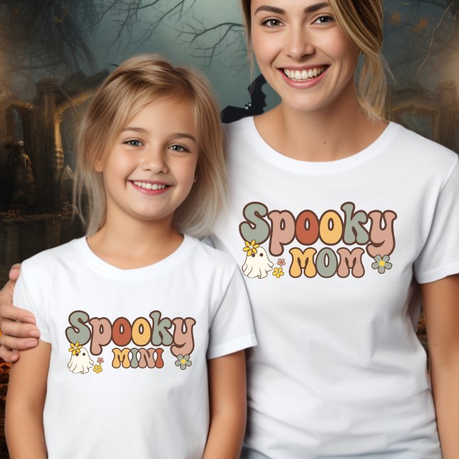 Spooky Mamma Retro Halloween Mamma och Me Matching T Shirt (Skapare uppladdad)