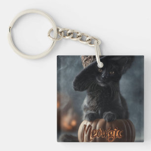 Spooky "Meowgic" Black Cat i en Witch Hat