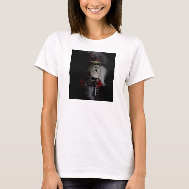 Spooky Nutcracker T Shirt (Framsida)