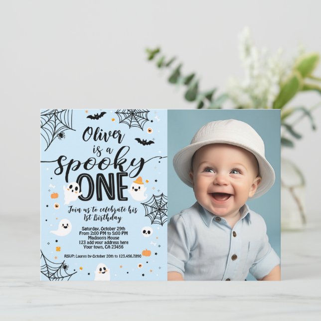 Spooky One Blue Ghost Halloween Invite with Photo Inbjudningar (Stående Fram)
