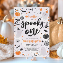 Spooky One Cute Halloween Ghost 1:a födelsedagen P