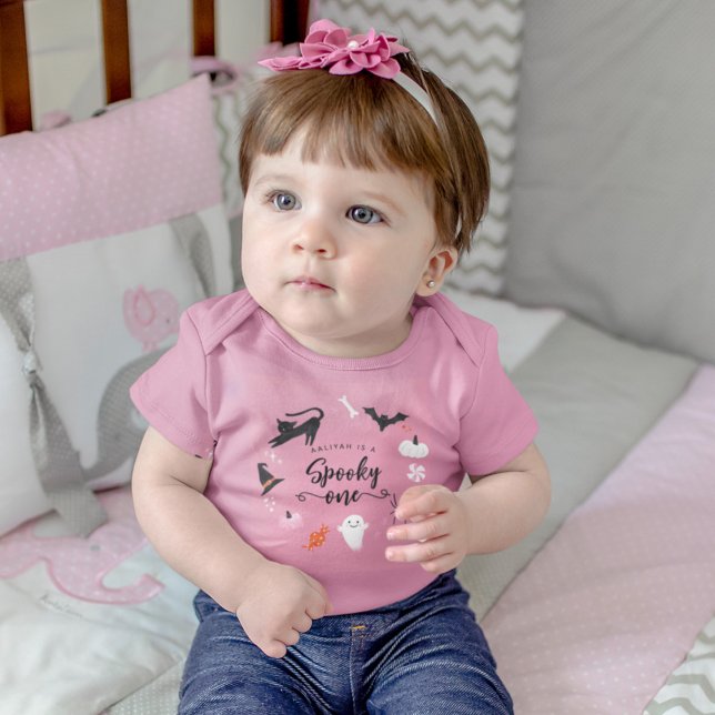 Spooky One Girl Födelsedagsfest T Shirt (Skapare uppladdad)