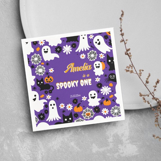 Spooky one Halloween-födelsedagskalv daisy Pappersservett (Spooky one Halloween birthday tableware personalized napkins purple cute ghosts retro daisy pumpkins)